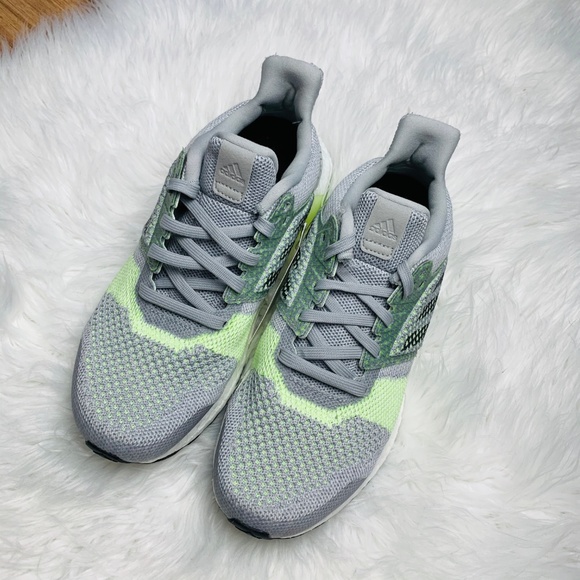 Adidas Ultraboost ST Grey Neon - Picture 3 of 7